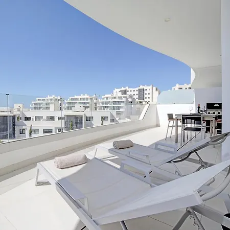 Apartment Stylish Three Bedroom @ Higueron West! Fuengirola